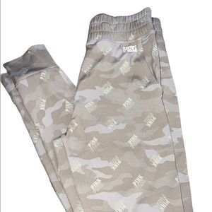 PINK Active | Camo Activewear Leggings